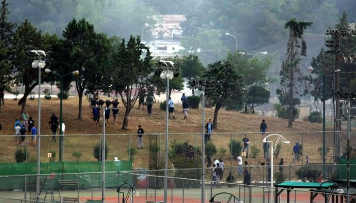 Με επεισόδια άρχισε το ντέρμπι στον Βόλο