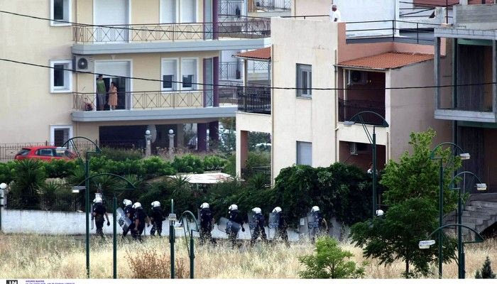 Οκτώ συλλήψεις για τα επεισόδια στον Βόλο