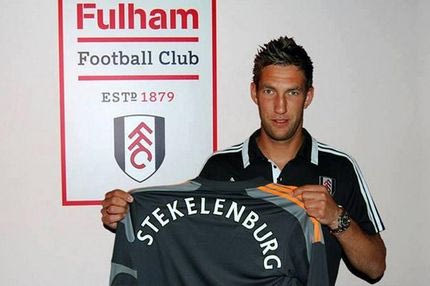 Στεκέλενμπουργκ στα χνάρια του Φαν ντερ Σάαρ