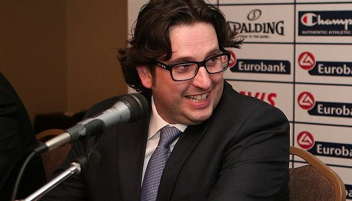 Η πρώτη των διεθνών και του Τρινκέρι