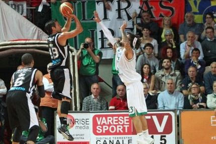 Στην Ευρωλίγκα η Βαρέζε