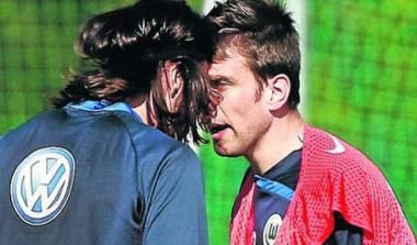 Η κορυφή φέρνει νευρικότητα… και τα νεύρα ξύλο, στην Βόλφσμπουργκ