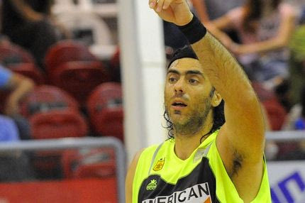 Ανανέωσε ο Ασημακόπουλος