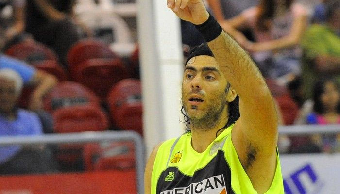 Ανανέωσε ο Ασημακόπουλος