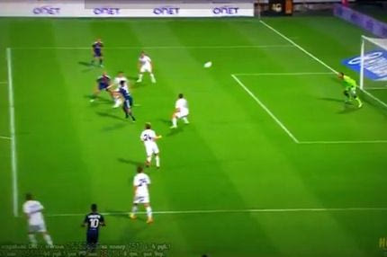 Εντυπωσιακό γκολ στα… τυφλά