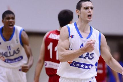 Εξετάζει την περίπτωση Παπαπέτρου ο Ολυμπιακός