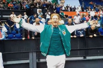 Video ανατριχίλα με ετοιμοθάνατο οπαδό της Φέγενορντ