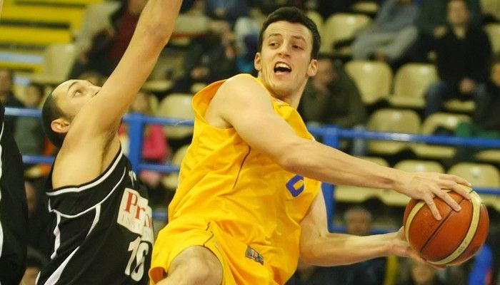 Αρχή με Κανονίδη