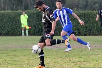 Νυστέρι για τον Κυζιρίδη