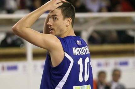 Παραμένει στον Πανελευσινιακό ο Μαγκουνής