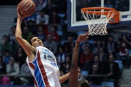 Ένας Τυνήσιος γίγαντας στη “βασίλισσα”