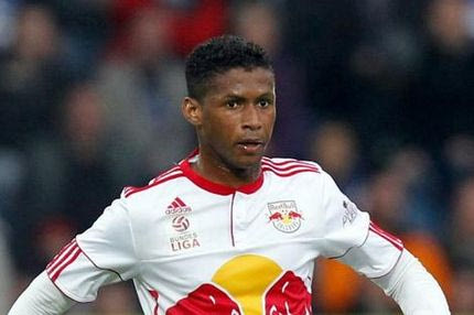 Υπέγραψε για τρία χρόνια ο Μέντες