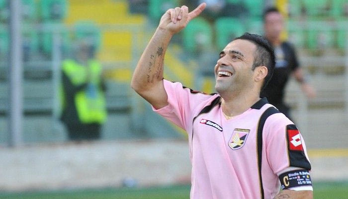 Σε ομάδα τρίτης κατηγορίας ο Μίκολι