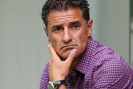 “Πρόεδρε, πάρε και προπονητή”