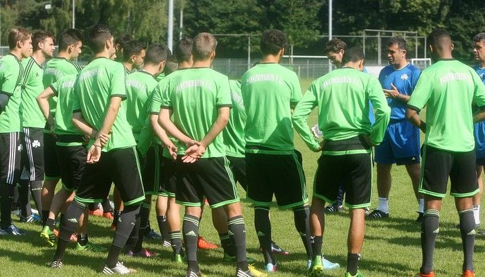 Χαλαρό πρόγραμμα πριν από το φιλικό