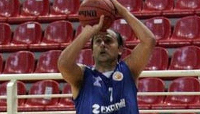 Ο Πρέλεβιτς ευστοχεί ακόμη από το τρίποντο