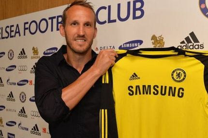 Ανακοίνωσε τον 40χρονο Σβάρτσερ