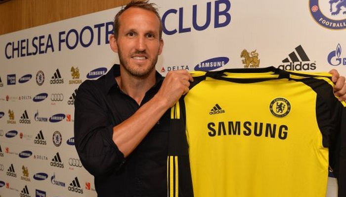 Ανακοίνωσε τον 40χρονο Σβάρτσερ