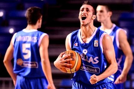 Σλαφτσάκης: “Σε τόσο ντόρο δεν είμαστε συνηθισμένοι”