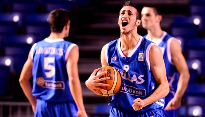 Σλαφτσάκης: “Σε τόσο ντόρο δεν είμαστε συνηθισμένοι”