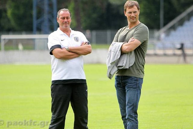 Δυνατό πρόγραμμα από Στέφενς μετά το ρεπό