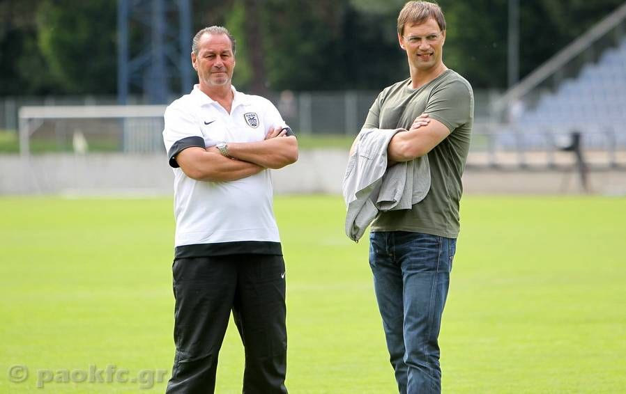 Δυνατό πρόγραμμα από Στέφενς μετά το ρεπό