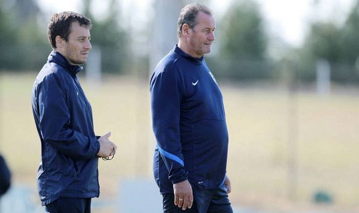 Στέφενς… αλά ελληνικά