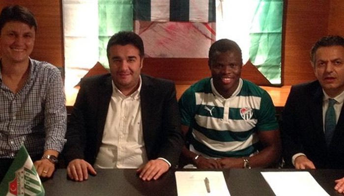 Στην Μπούρσασπορ για τρία χρόνια ο Ταϊουό