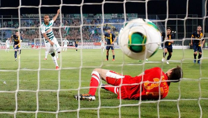 Αστέρας Τρ.-Ραπίντ Βιέννης 1-1