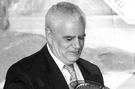 Ο ξεχωριστός Ηλίας Μπαζίνας