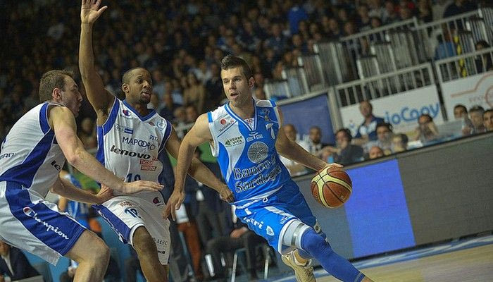 Ξανά στο Ιράν ο Σάνι Μπετσίροβιτς