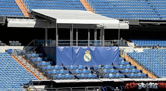 Η εξέδρα του Μπέιλ