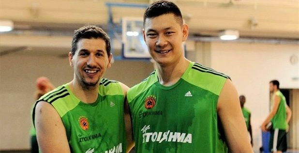 Ταξίδι στην Κίνα για φιλικό και όχι μόνο