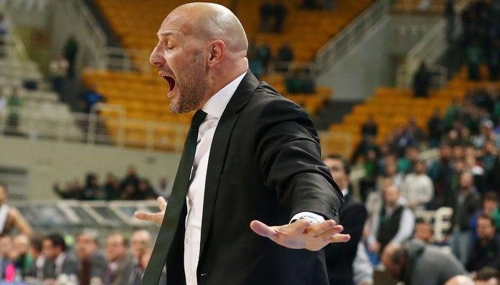 Έξαλλος ο Τζόρτζεβιτς: “Όποιος θέλει να φύγει ας φύγει”