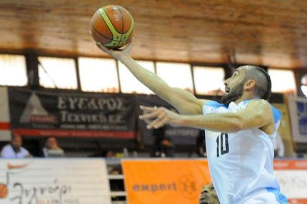 Έκλεισε Καλαμπόκη για δύο χρόνια