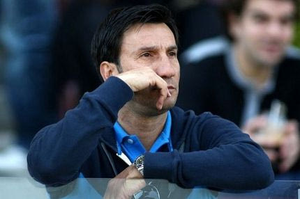 “Ιδιαίτερα” από Φρατζέσκο