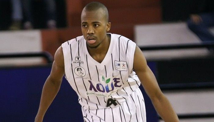 Ανακοίνωσε ΜακΚόλουμ ο Πανιώνιος