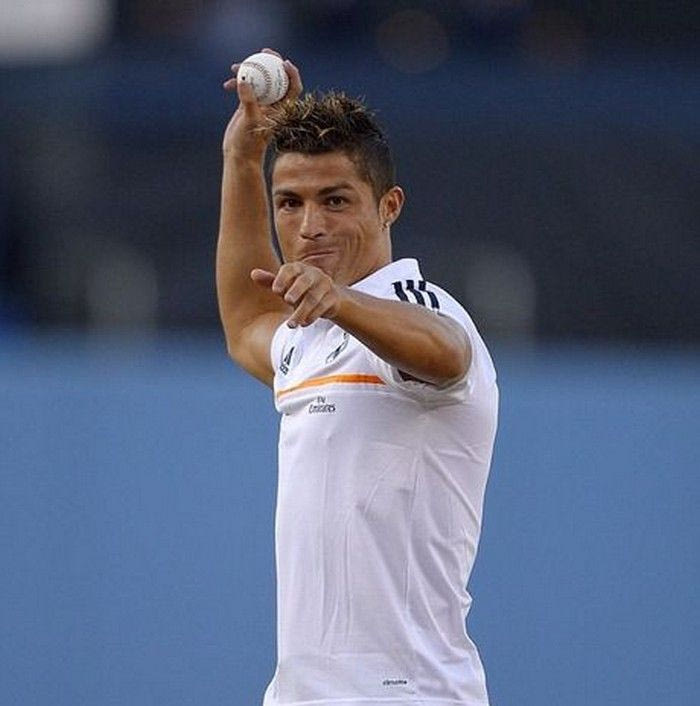 Ο Ρονάλντο παίζει μπέιζμπολ