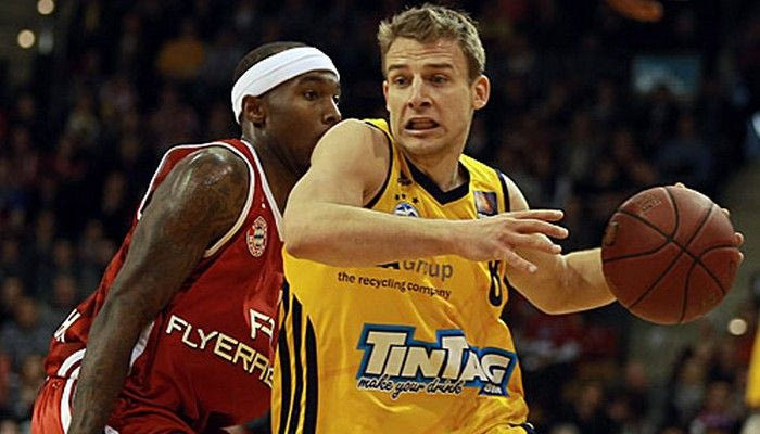 Οργανωτής ο Σαφάρτζικ