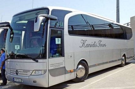 Με άλλο λεωφορείο στη Θεσσαλονίκη η Σάλκε