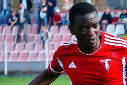 Ενισχύεται με Μοζαμβικανό διεθνή