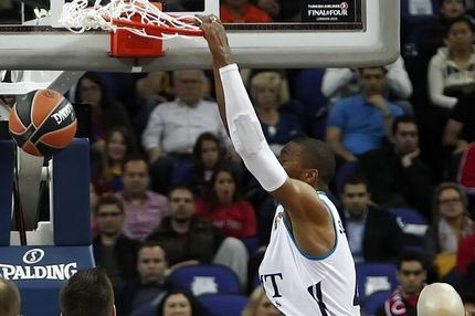 Άλλον ένα χρόνο ο Σλότερ