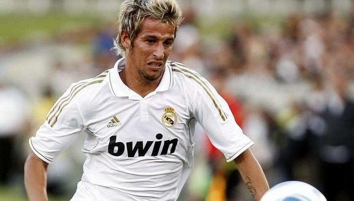 Υπέγραψε με Ρεάλ ο Κοεντράο