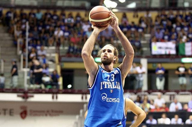 Αμφίβολος ο Ντατόμε