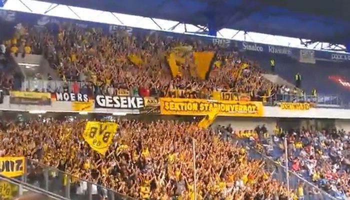 Η τρέλα των οπαδών της Ντόρτμουντ σε ένα video