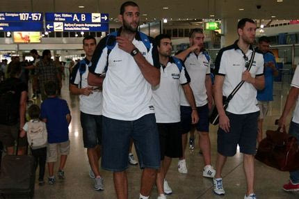 Πέταξε για το Ευρωμπάσκετ η Εθνική