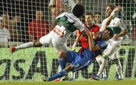 Ενημέρωναν την αστυνομία για τη “ληστεία” της Ελτσε