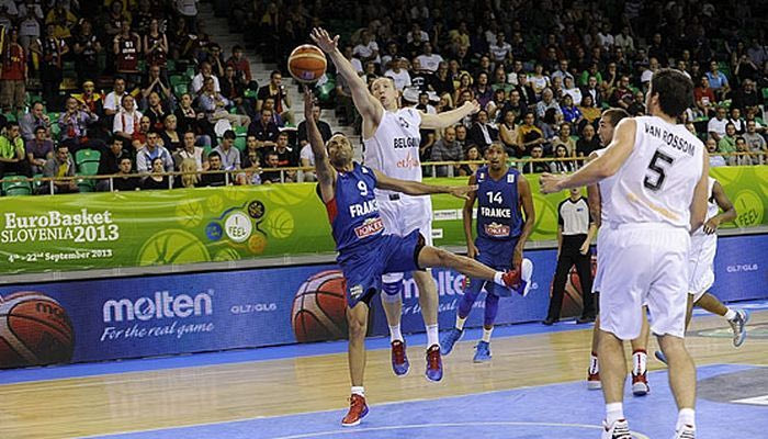 Πρώτη η Γαλλία, τρίτο το Βέλγιο