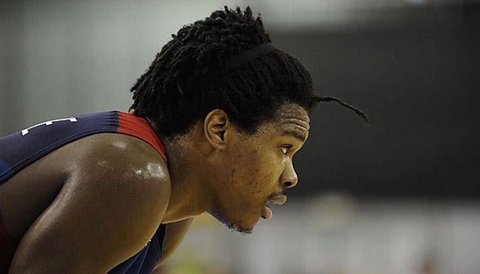 Δεν χάνει τον τελικό ο Ζελαμπάλ