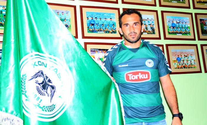 Υπέγραψε στην Κόνιασπορ ο Γκέκας